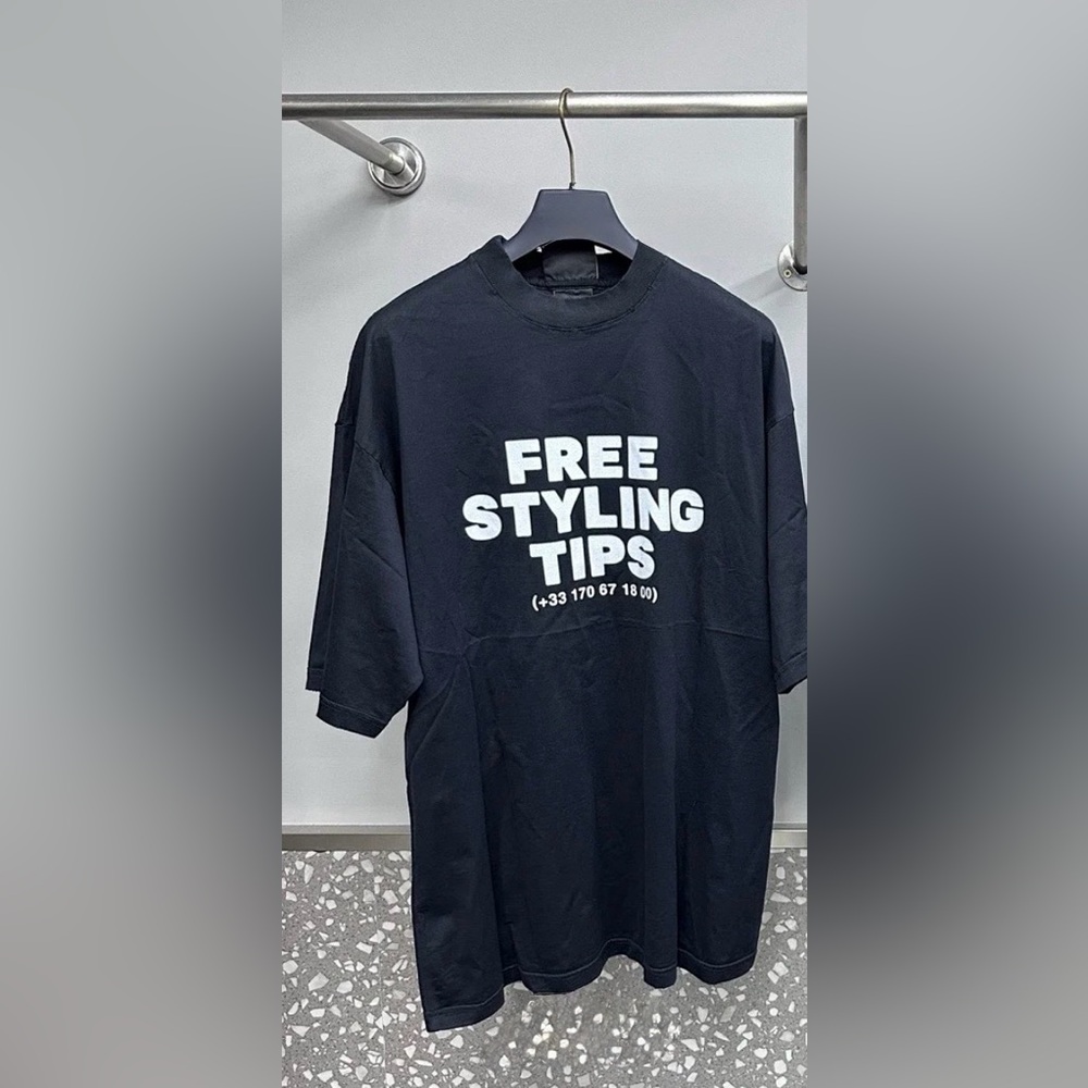 BALENCIAGA , FREE STYLING TIPS T-SHIRT !!!